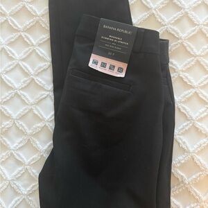 Banana Republic Woman’s mid rise Sloan